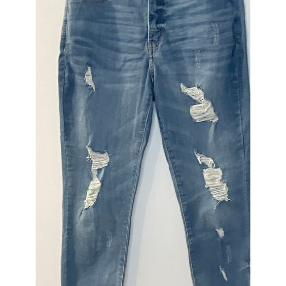 Women's SO jeans size 7 juniors distress high rise curvy crop raw hem - Picture 5 of 16